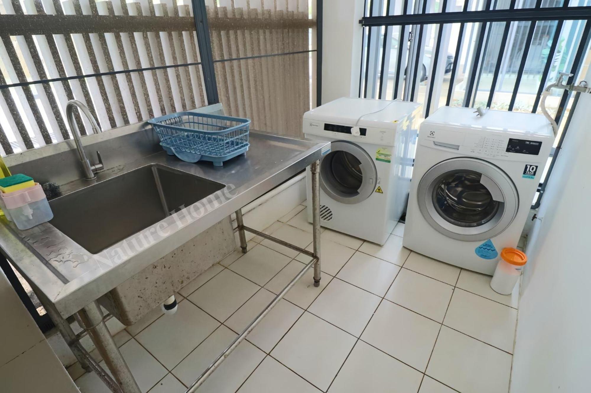 Nature Home 2 - Swiss Garden Resort Residences Beachfront Villa Kuantan Luaran gambar